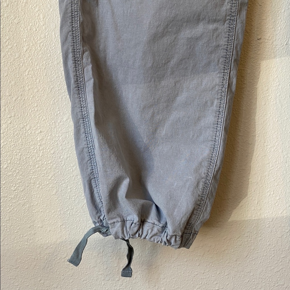 American Eagle Outfitters Light Gray Cargo Pants Women’s Size 4 - Picture 4 of 13